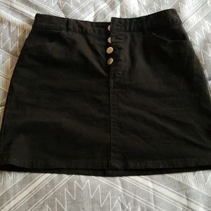 Black high wasted skirt